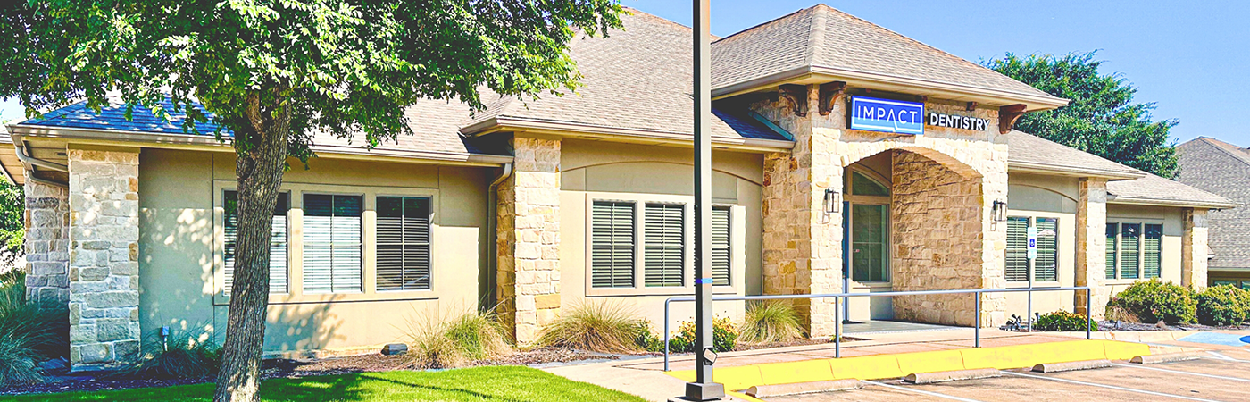 Outside view of Arlington dental office